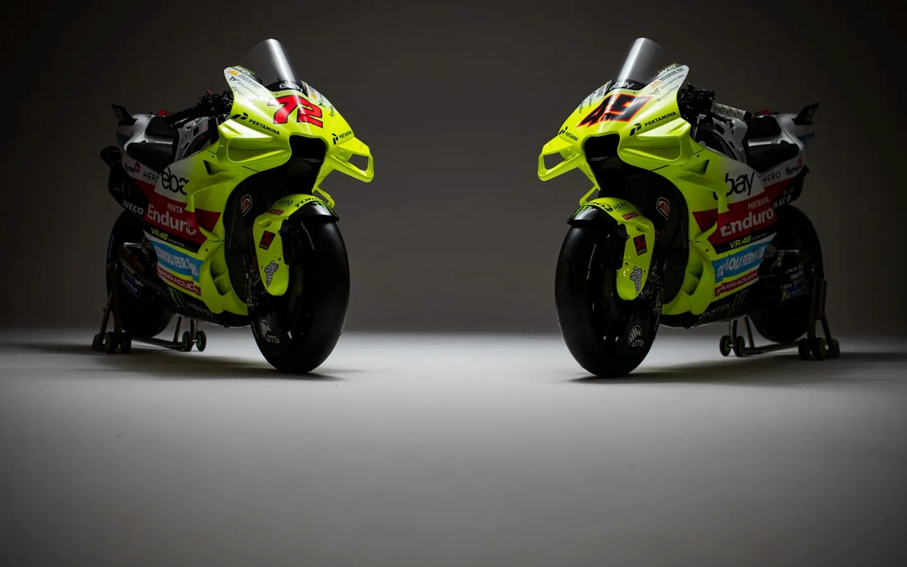Komentar Valentino Rossi Livery Pertamina Enduro VR46 Racing Team 2024 Corak Fluo